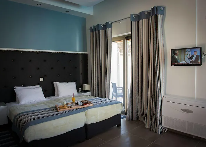 Mantinia Bay Hotel
