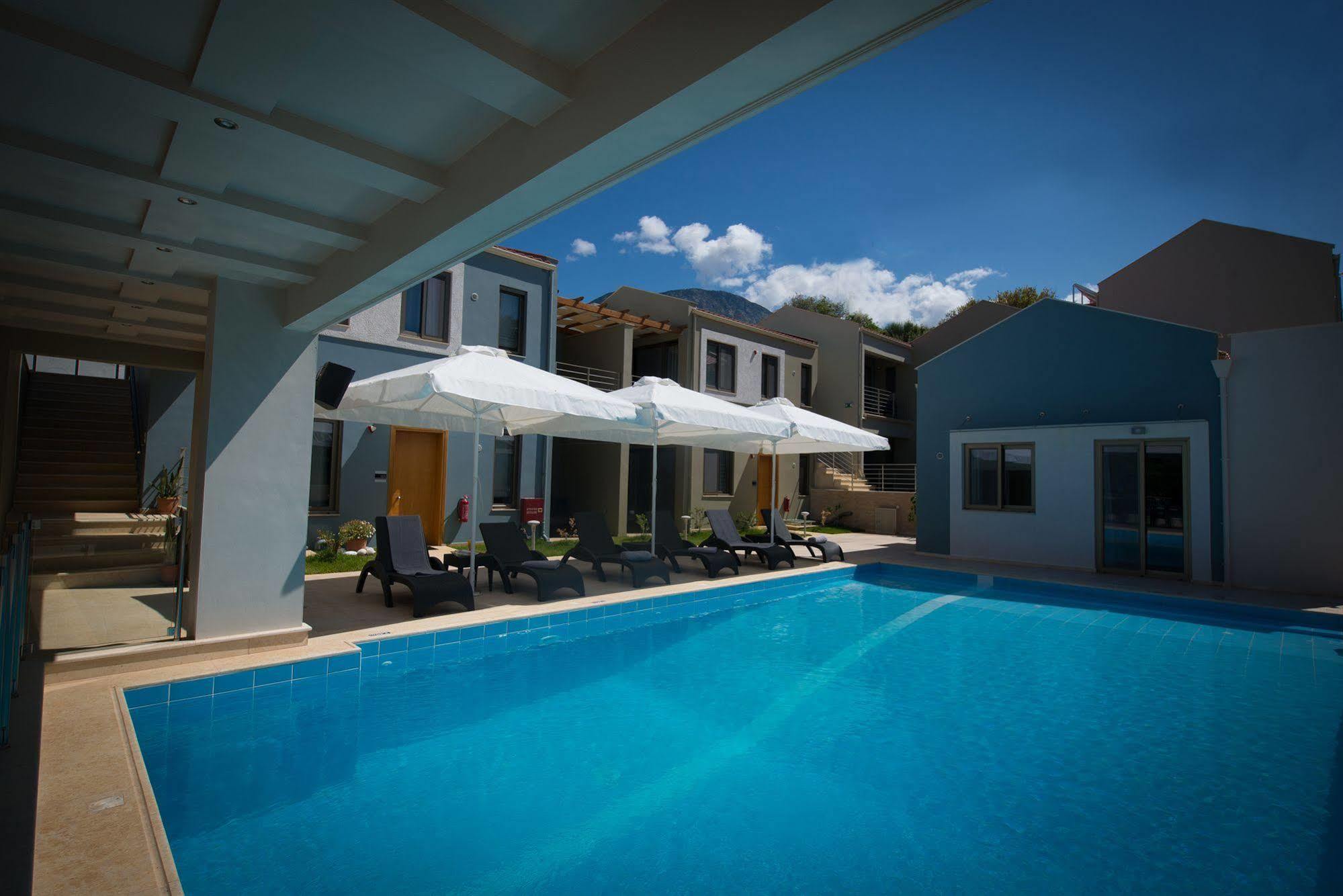 Mantinia Bay 3*